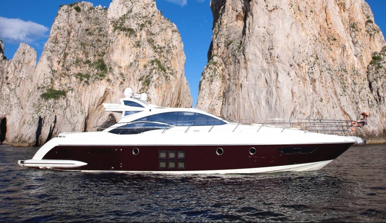 Azimut 62s